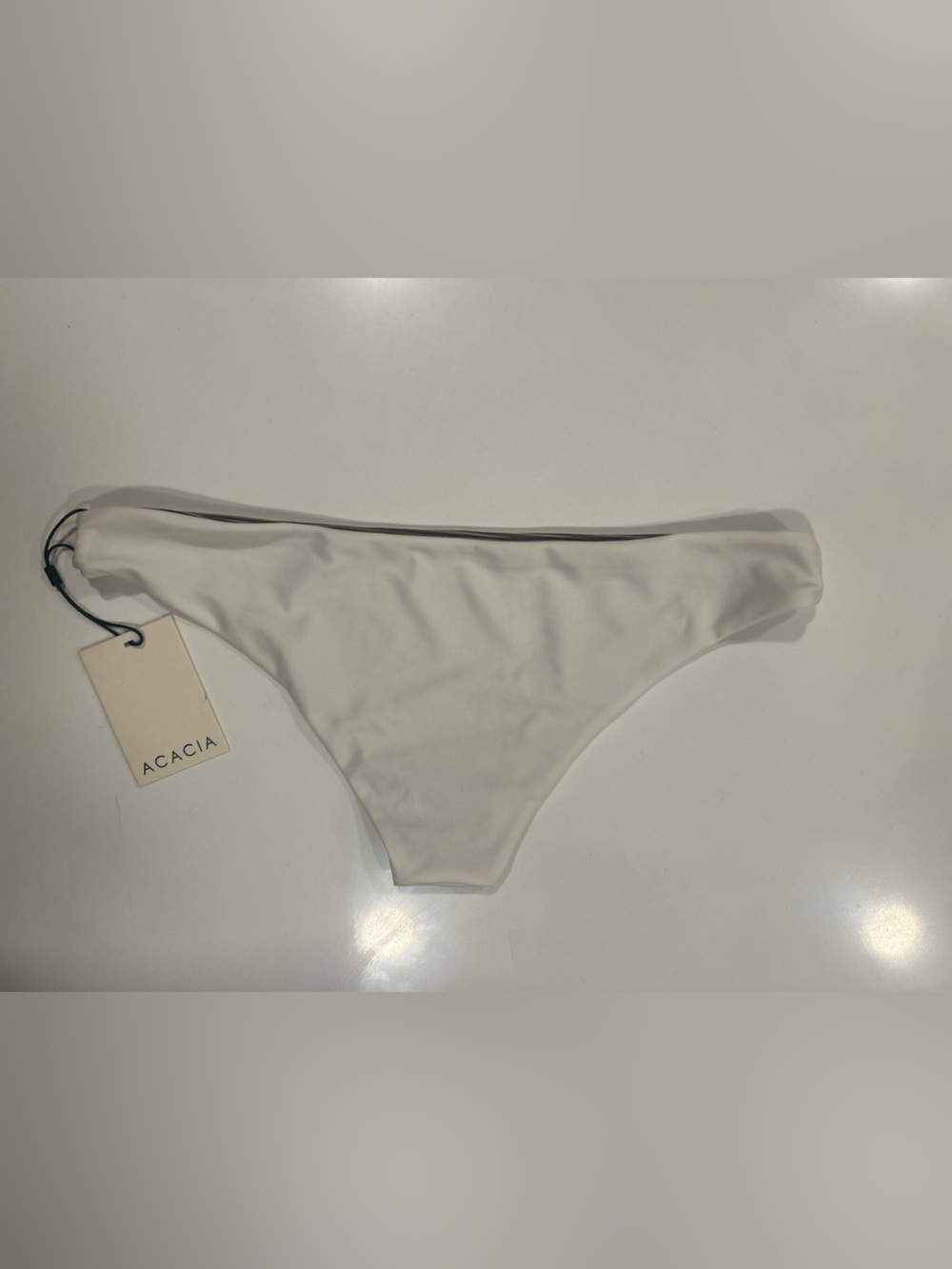 acacia Makai bottom Color Ivory NWT